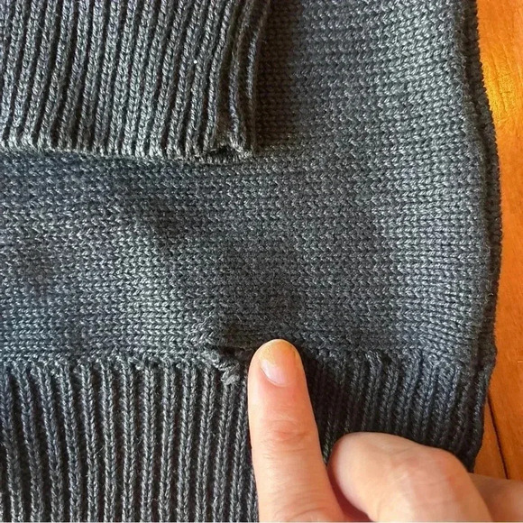 90s Vintage CHUNKY 3D Crochet Flower Sweater Victoria Harbour Sz L Grandmacore - Picture 8 of 12